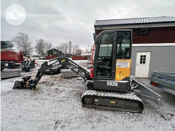 Minigraver VOLVO ECR25D