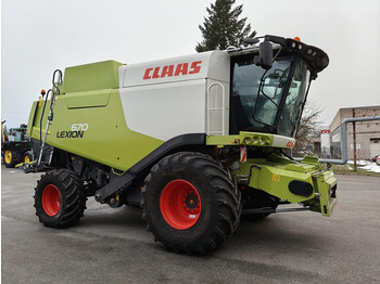Skurtresker CLAAS Lexion 670