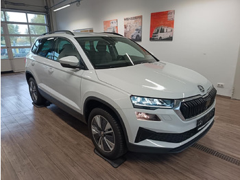 SUV Skoda Karoq Style 1,5 TSI DSG*AHK*NAVI*LED*R-KAM*2xPDC: bilde 3