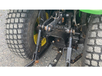 Leie John Deere 3033 R John Deere 3033 R: bilde 5 Leie John Deere 3033 R John Deere 3033 R: bilde 5