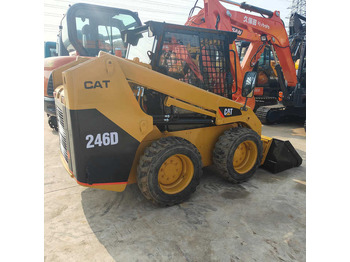Kompaktlaster CATERPILLAR 226B