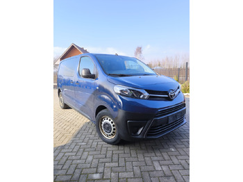Kassebil TOYOTA Proace