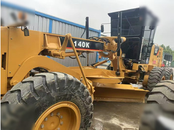 Grader CATERPILLAR 140K