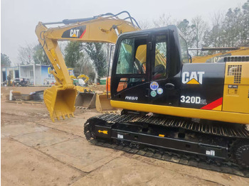 Gravemaskin CATERPILLAR 320D2