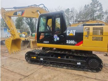 Gravemaskin CATERPILLAR 320D2