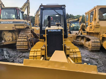 Bulldozer CATERPILLAR D3C: bilde 4