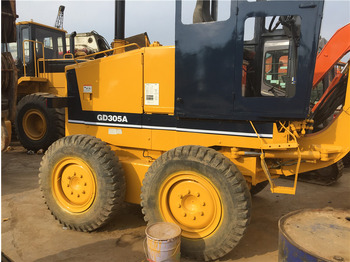 Grader KOMATSU GD305: bilde 4
