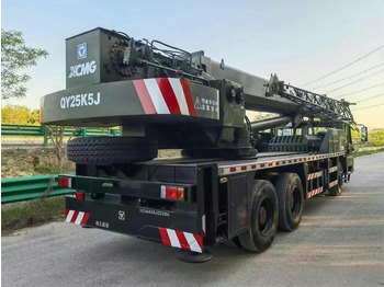 Mobilkran XCMG QY25K5-1 25 ton truck crane: bilde 4
