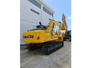 Beltegraver KOMATSU PC220-8
