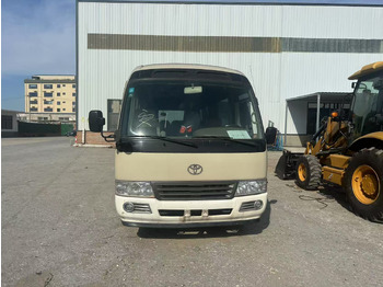 Minibuss TOYOTA