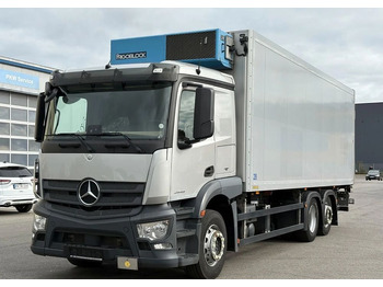 Lastebil med kjøl MERCEDES-BENZ Actros 2543