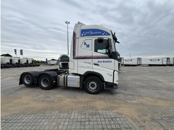 Trekkvogn VOLVO FH 500