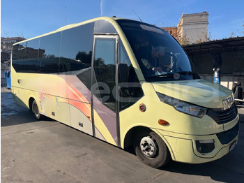 Minibuss IVECO Daily