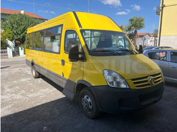 Skolebuss IVECO Daily