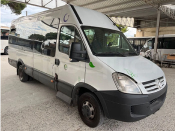 Turistbuss IVECO Daily
