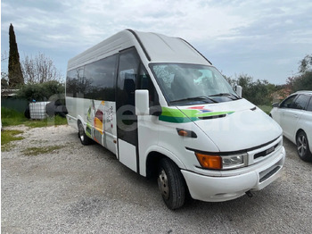 Minibuss IVECO Daily