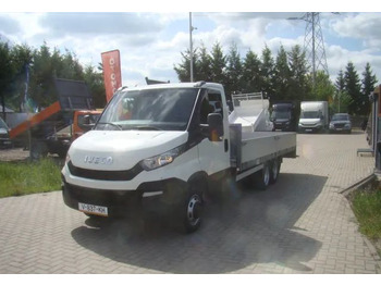 Varebil med plan IVECO Daily