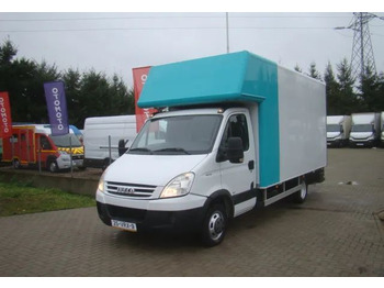 Varebil med skap IVECO Daily
