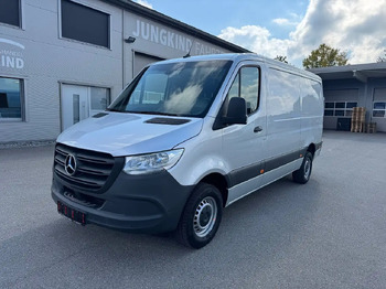 Kassebil MERCEDES-BENZ Sprinter 317