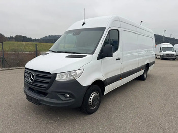 Kassebil MERCEDES-BENZ Sprinter 519