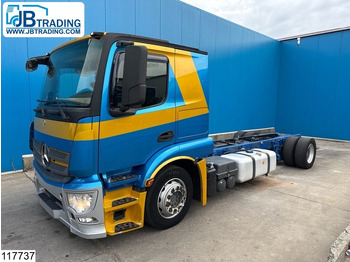 Chassis lastebil MERCEDES-BENZ Actros 1843