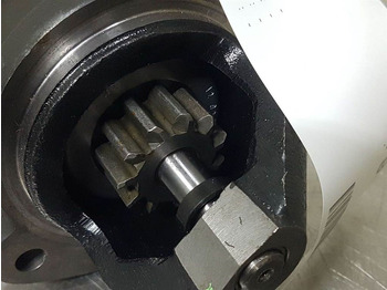 Leie JCB 320/A9080-Mahle-Starter/Anlasser/Startmotor JCB 320/A9080-Mahle-Starter/Anlasser/Startmotor: bilde 4 Leie JCB 320/A9080-Mahle-Starter/Anlasser/Startmotor JCB 320/A9080-Mahle-Starter/Anlasser/Startmotor: bilde 4