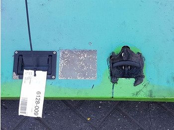 Ramme/ Chassis for Bygg og anlegg Sennebogen 818 - Engine hood/Motorhaube/Motorkap: bilde 4