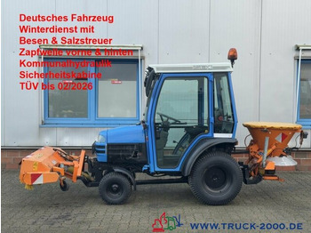 Kommunale traktor ISEKI
