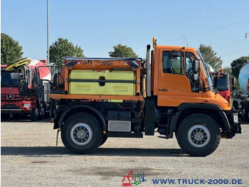 Brøytebil Unimog U400 Winterdienst Salzstreuer - *Schneeschild*: bilde 2