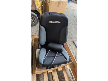 Førerhus og interiør KOMATSU