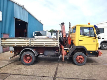 Tippbil, Kranbil Mercedes-Benz 1117 K (6-CILINDER) KIPPER WITH FERRARI CRANE (FULL STEEL SUSPENSION / MANUAL GEARBOX / P.T.O.): bilde 4