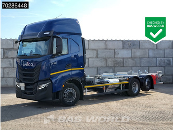 Container-transport/ Vekselflak lastebil IVECO S-WAY