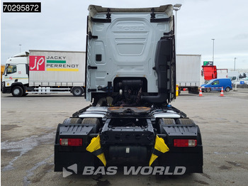 Trekkvogn Ford F-Max 500 4X2 Retarder Standairco 2xTanks ACC LED Euro 6: bilde 3 Trekkvogn Ford F-Max 500 4X2 Retarder Standairco 2xTanks ACC LED Euro 6: bilde 3