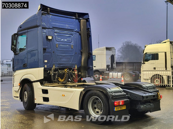 Trekkvogn Mercedes-Benz Actros 1845 Actros 4X2 NL-Truck StreamSpace Retarder 2xTanks: bilde 2 Trekkvogn Mercedes-Benz Actros 1845 Actros 4X2 NL-Truck StreamSpace Retarder 2xTanks: bilde 2