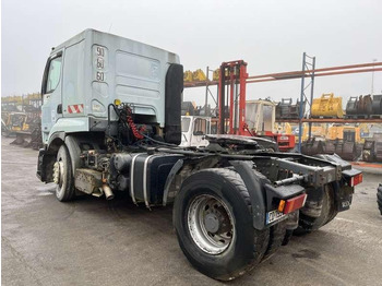 Trekkvogn Renault PREMIUM 420.19 DCI 4X2: bilde 4 Trekkvogn Renault PREMIUM 420.19 DCI 4X2: bilde 4