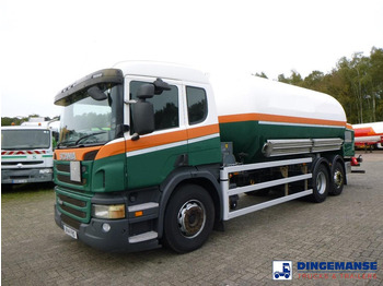 Tankbil SCANIA P 320