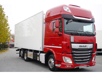 Lastebil med kjøl DAF XF 480