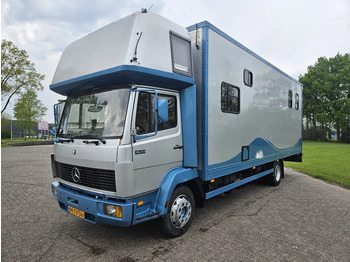 Skapbil MERCEDES-BENZ