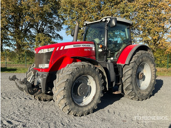Traktor MASSEY FERGUSON 8670