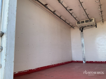 Lastebil med kjøl 2011 Iveco Eurocargo ML65E16 4x2 Refrigerated Truck: bilde 5