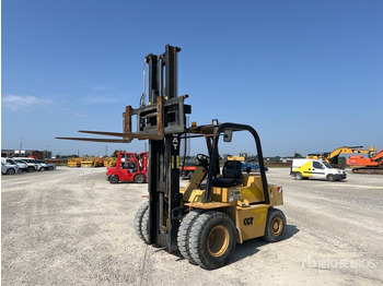 Gaffeltruck CATERPILLAR