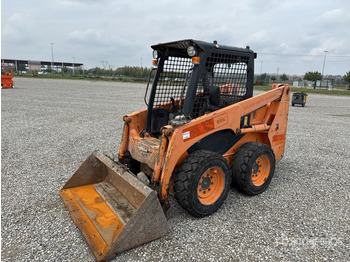 Kompaktlaster KOMATSU SK714