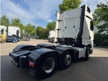 Trekkvogn Mercedes-Benz Actros 2545 6X2 Gigaspace Gestuurde voorloopas NL Truck 327.240KM: bilde 3