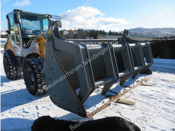 Hjullaster Liebherr Greifschaufel: bilde 4
