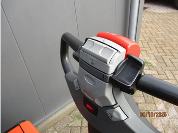 Lavtløftende truck BT SWE140: bilde 4