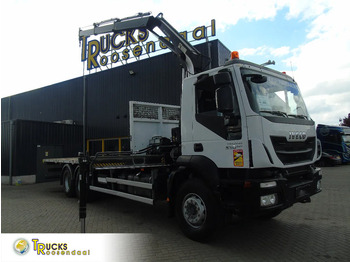 Kranbil IVECO EuroTrakker