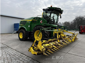Forhøster JOHN DEERE 8700