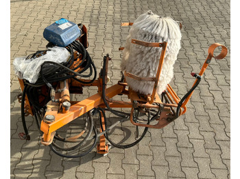 Kostemaskin Unimog Leitpfostenwaschgerät  Schmidt RPS-H: bilde 3 Kostemaskin Unimog Leitpfostenwaschgerät  Schmidt RPS-H: bilde 3