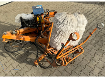 Kostemaskin Unimog Leitpfostenwaschgerät  Schmidt RPS-H: bilde 2 Kostemaskin Unimog Leitpfostenwaschgerät  Schmidt RPS-H: bilde 2