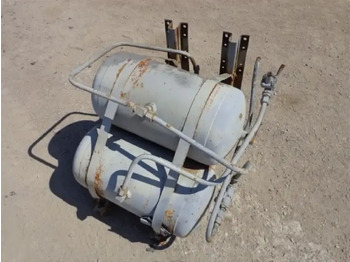 Leie Volvo Airtanks From Volvo F88-F89  Volvo Airtanks From Volvo F88-F89: bilde 2